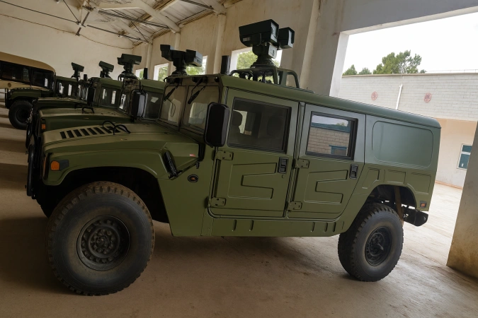 heavy-duty-pan-tilt-unit-in-military-vehicle-applications-1.webp heavy-duty-pan-tilt-unit-in-military-vehicle-applications-1.webp