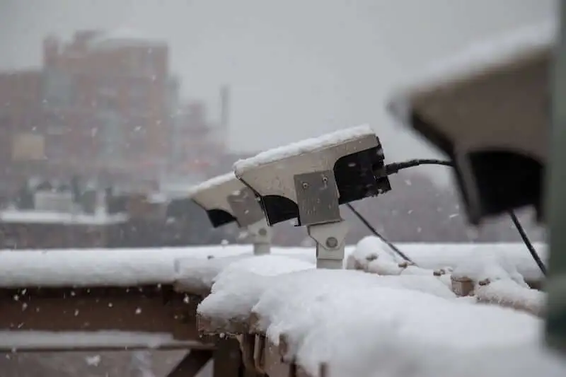 CCTV Camera Application for Extremely Cold Environments